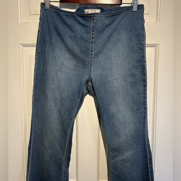 Free People jeans - Picture 4 of 6